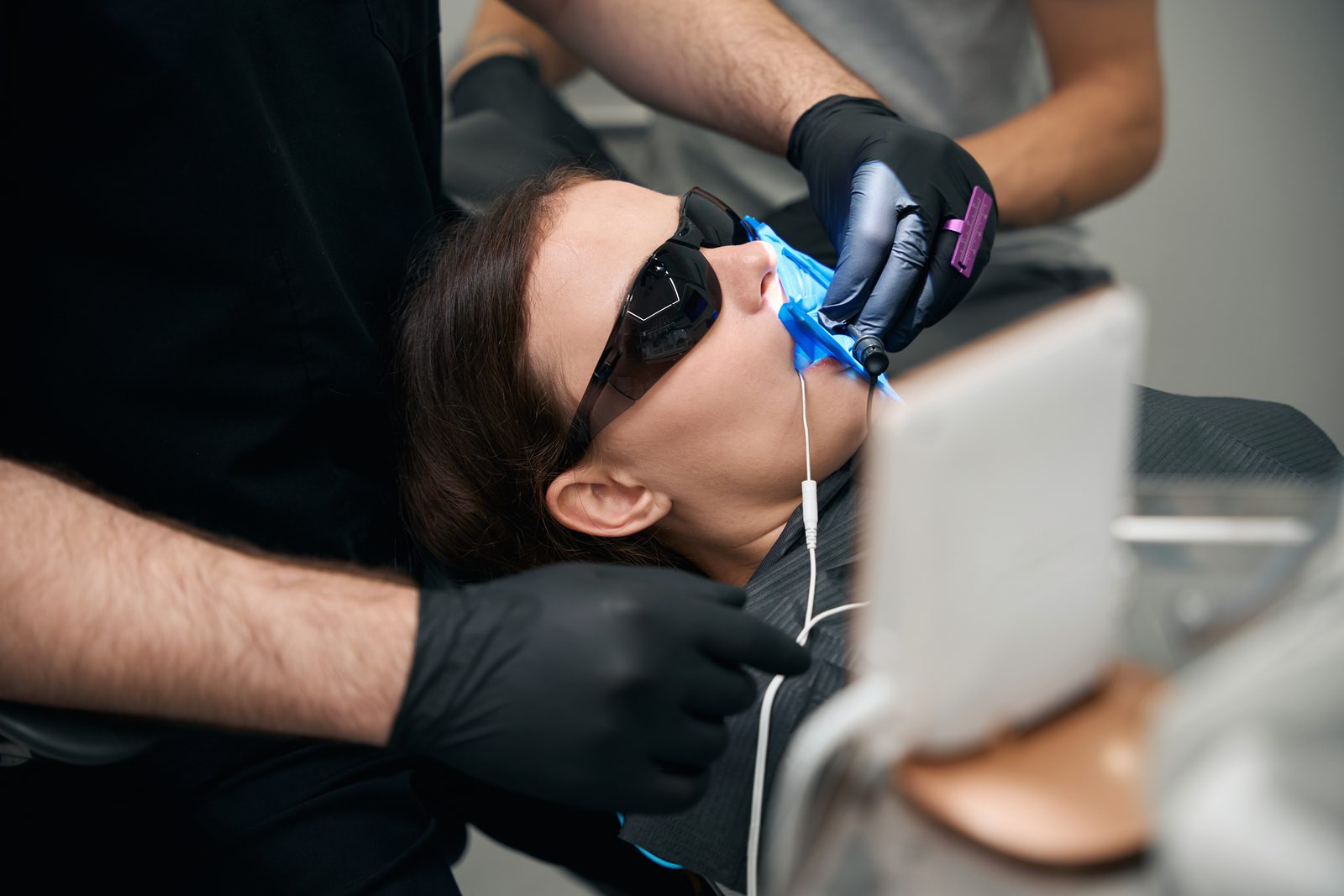 A calm, protected clinical treatment